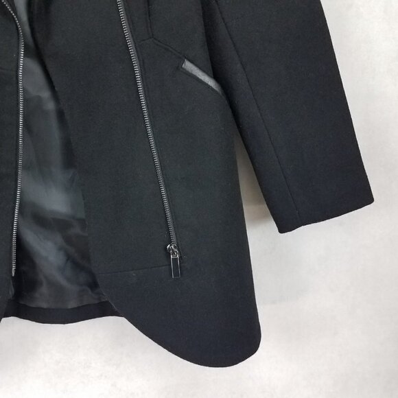 NEW French Connection Size XS Asymmetrical Zipper Tulip Hem Wool Coat in Black - Picture 4 of 12